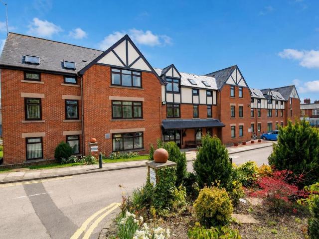 Flat for sale in Sunderland Bridge