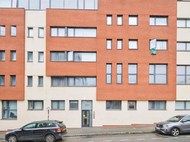 Flat for sale in Highgate, West Midlands