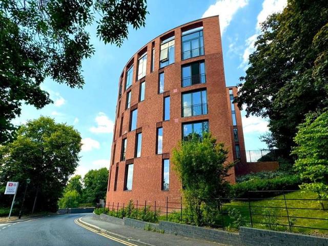 Flat for sale in Sutton Coldfield, West Midlands