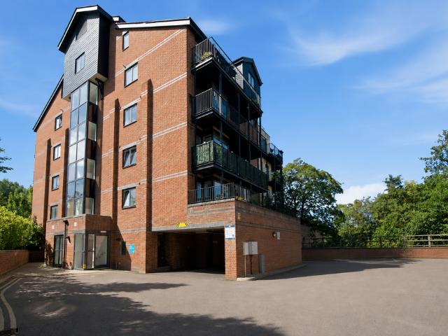 Flat for sale in Hockerill, Colliers End