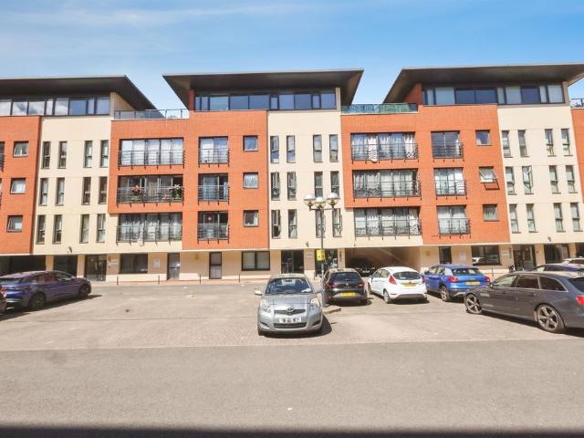 Flat for sale in Highgate, West Midlands