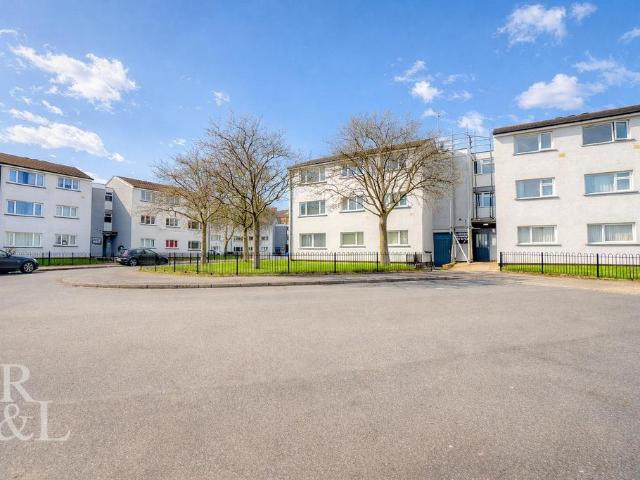 Flat for sale in Haddon, East Midlands