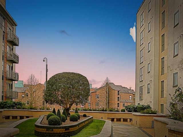 Flat for sale in West Yorkshire