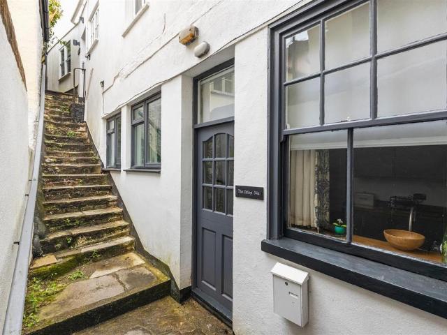 Flat for sale in Strode, Devon