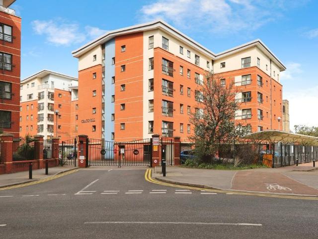 Flat for sale in City Centre, Isle Of Man