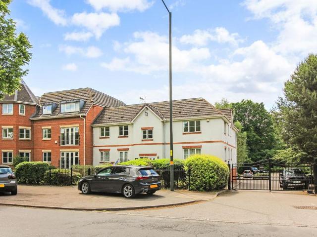 Flat for sale in Warstock, West Midlands