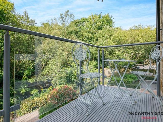 Flat for sale in Hebden Royd, Hebden Bridge