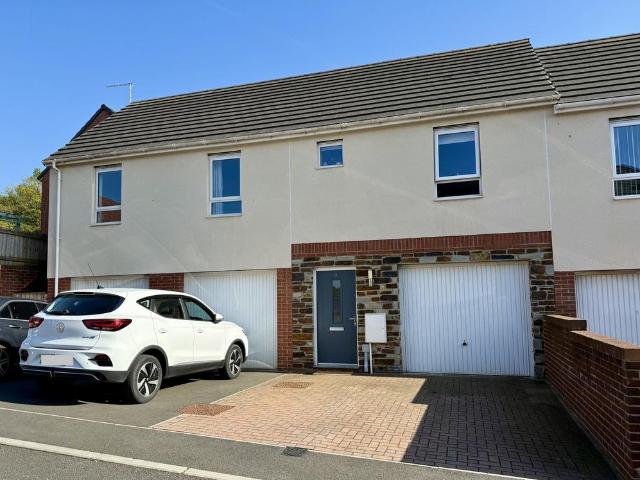 Flat for sale in Watergate, Devon