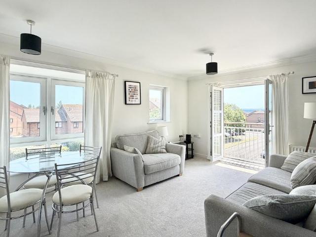 Flat for sale in Poole