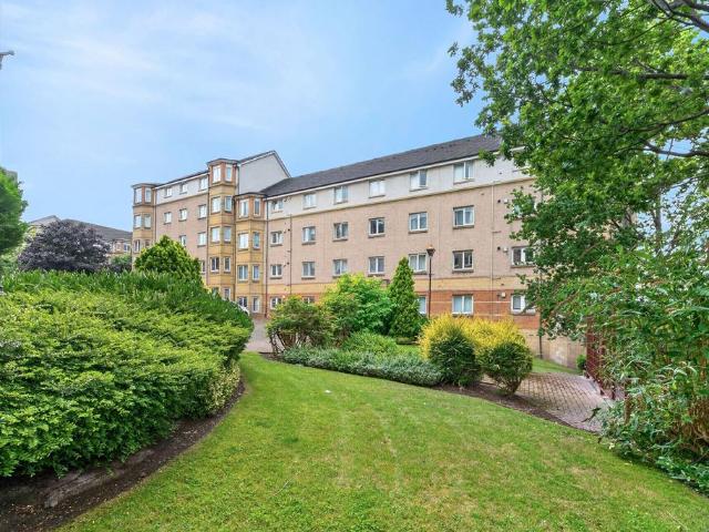 Flat for sale in Gorgie/Dalry, Scotland