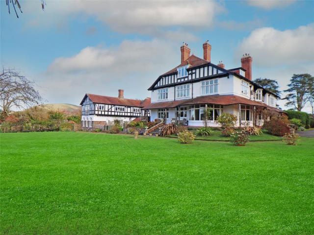 Flat for sale in Porlock, Somerset