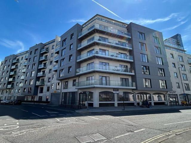 Flat for sale in St Mary's, City Of Southampton