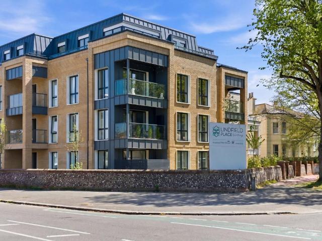 Flat for sale in Worthing, Isle Of Man