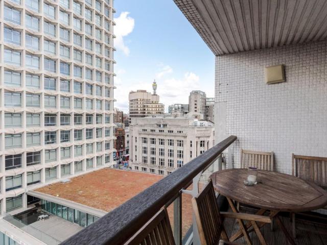 Flat for sale in Saint Giles, Bloomsbury