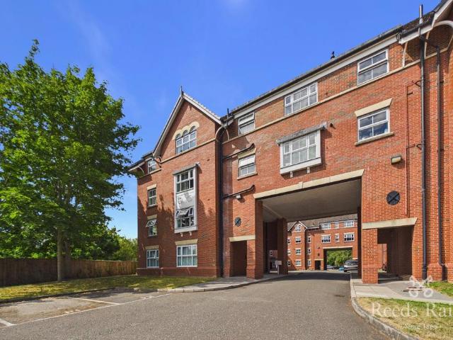 Flat for sale in Leftwich
