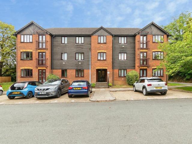 Flat for sale in Bedwell, Stevenage