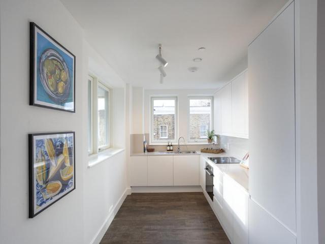 Flat for sale in Peckham, Isle Of Man