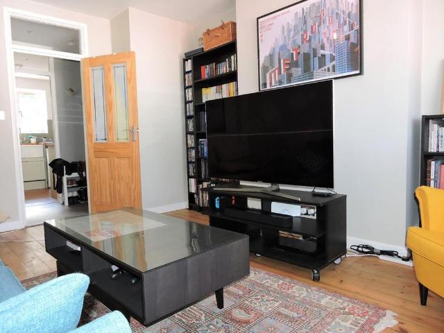 Flat for sale in Greater London