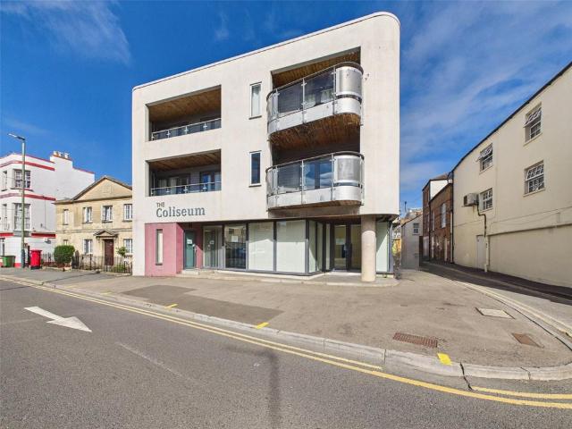 Flat for sale in Ewens Farm, Cheltenham