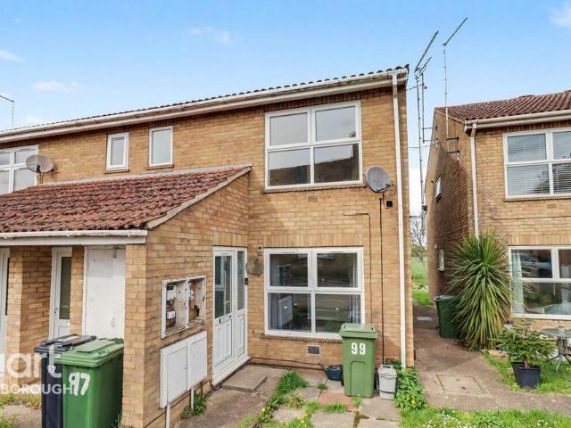 Flat for sale in Peterborough