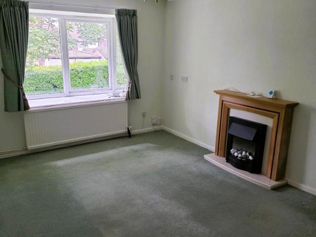 Flat for sale in Georgia, Greater Manchester