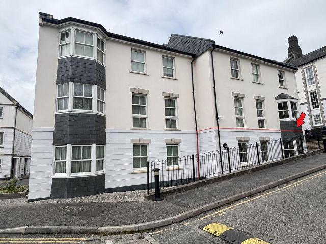 Flat for sale in St Neot, Cornwall