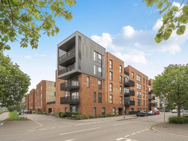 Flat for sale in Arbury, Cambridgeshire