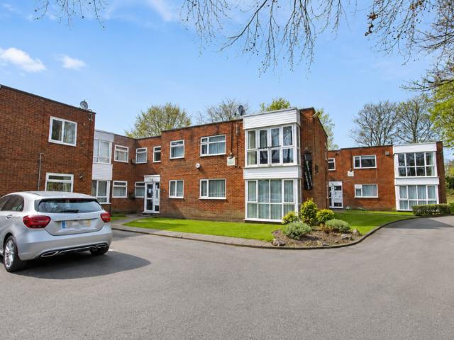 Flat for sale in Broughton Park, Salford