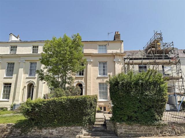 Flat for sale in Fort Hill, Kentisbury