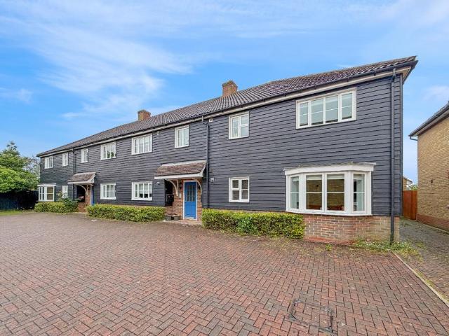 Flat for sale in Maulden, Bedfordshire