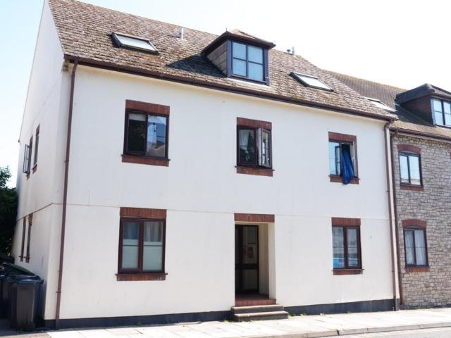 Flat for sale in Fordington