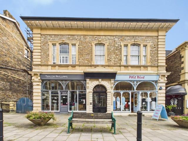 Flat for sale in Clevedon, North Somerset