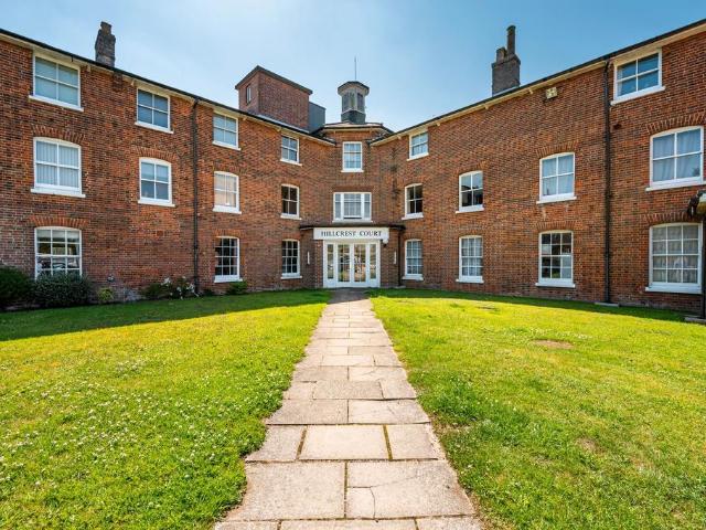 Flat for sale in Burgh St Peter, Norfolk