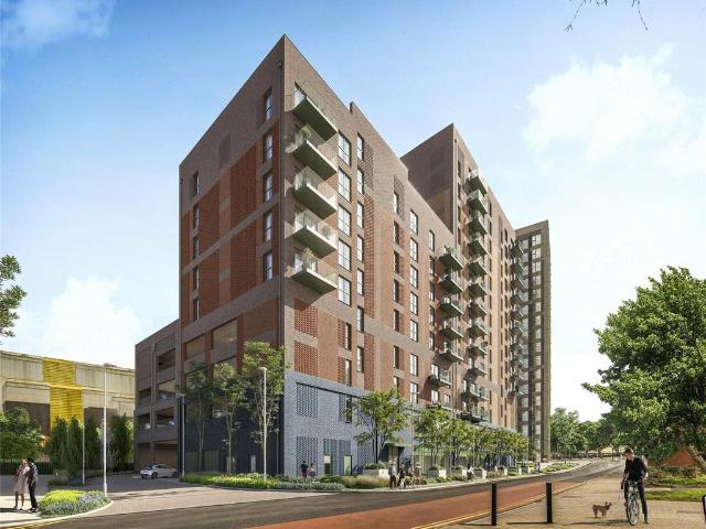 Flat for sale in Easthampstead, Bracknell