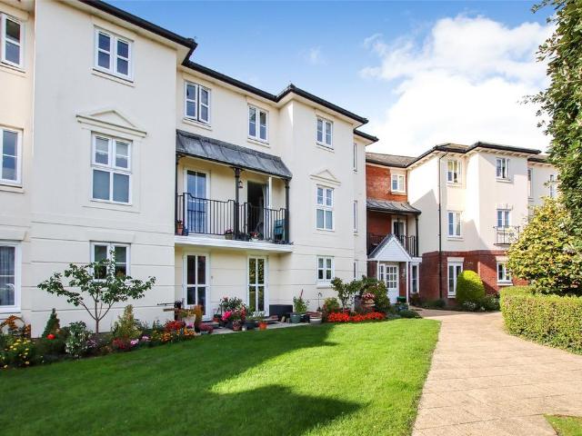 Flat for sale in Pennington, Ashurst Bridge