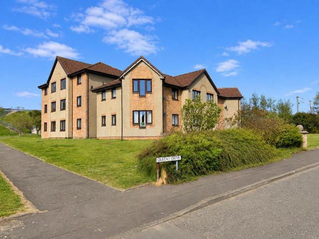 Flat for sale in Troon, Scotland