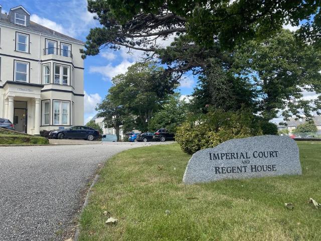 Flat for sale in Falmouth, Cornwall