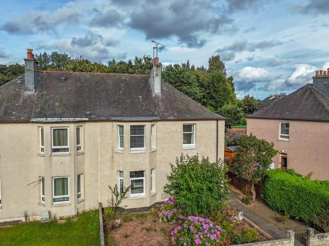 Flat for sale in Blairgowrie, Scotland