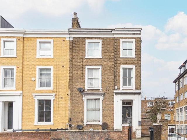 Flat for sale in Clapton, Lower Clapton