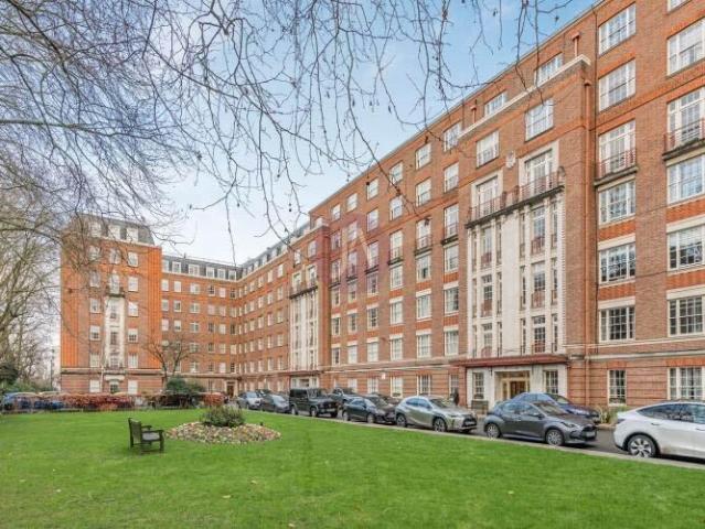 Flat for sale in St. John's Wood, Isle Of Man