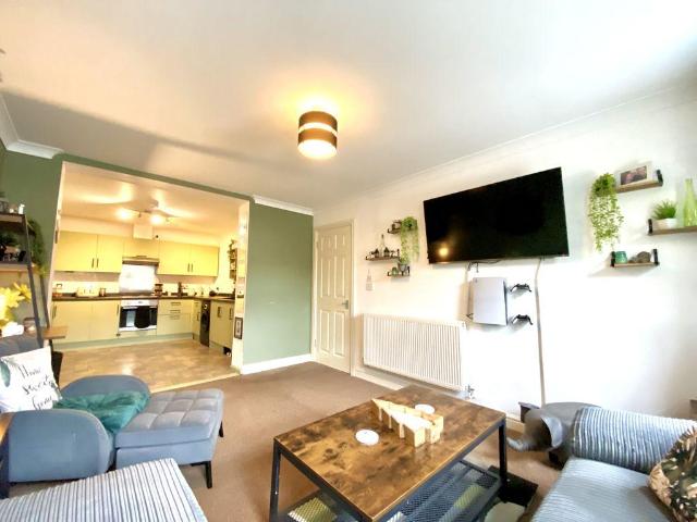 Flat for sale in West End, Fareham