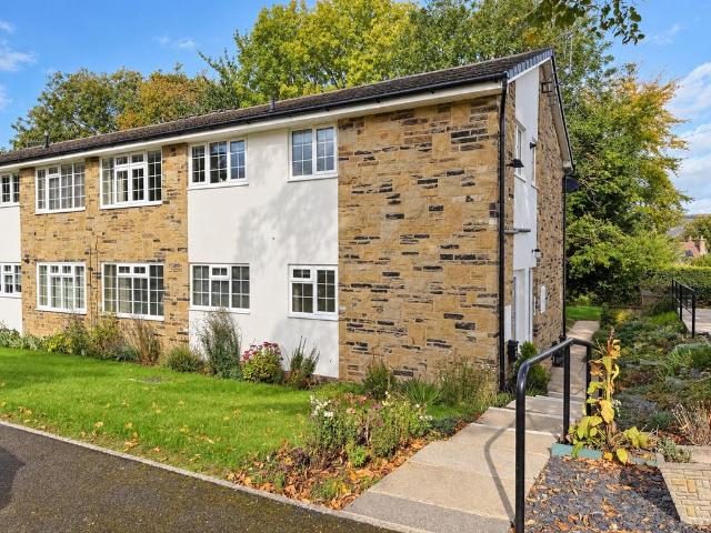 Flat for sale in Baildon, Bradford