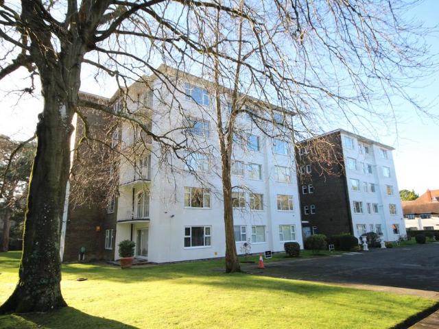 Flat for sale in Branksome Park, Branksome Park