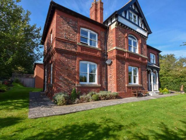 Flat for sale in Whitby, North Yorkshire