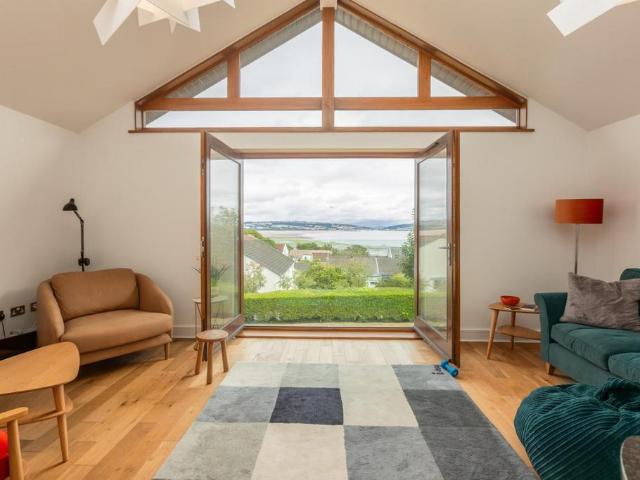 Flat for sale in Thistleboon, Mumbles ,the
