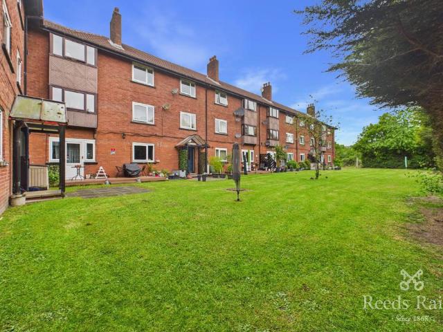 Flat for sale in Little Bolton, Salford