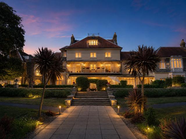 Flat for sale in West Cliff, Acol
