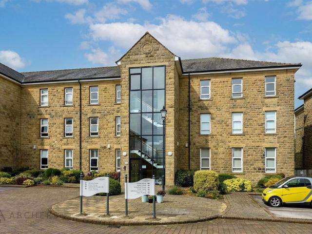 Flat for sale in Lodge Moor, South Yorkshire