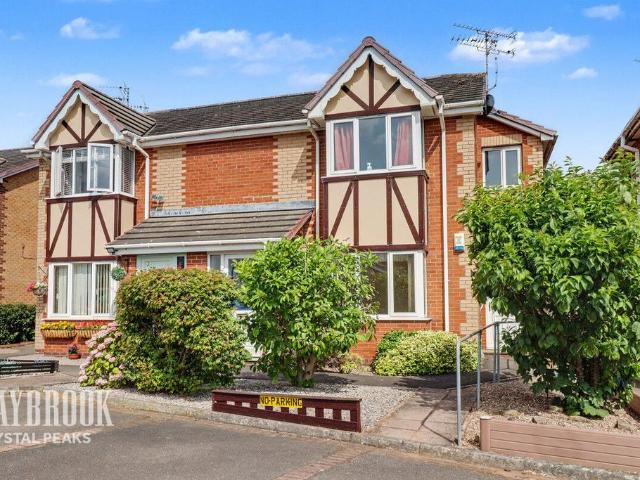 Flat for sale in Clowne, Elmton