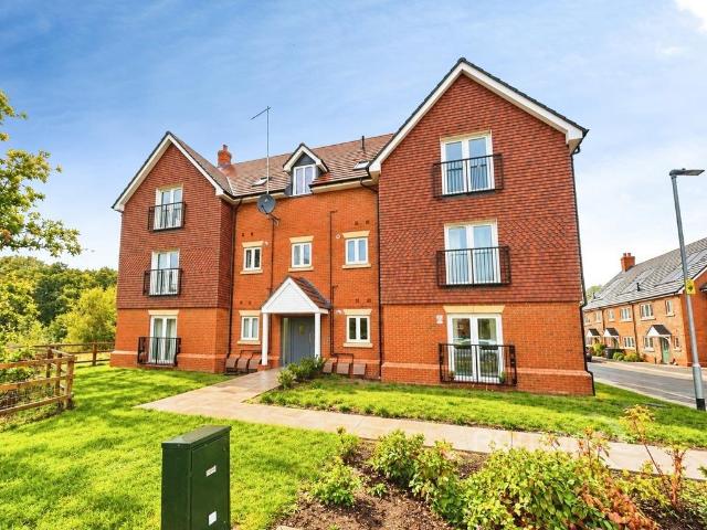 Flat for sale in Mytchett, Surrey Heath
